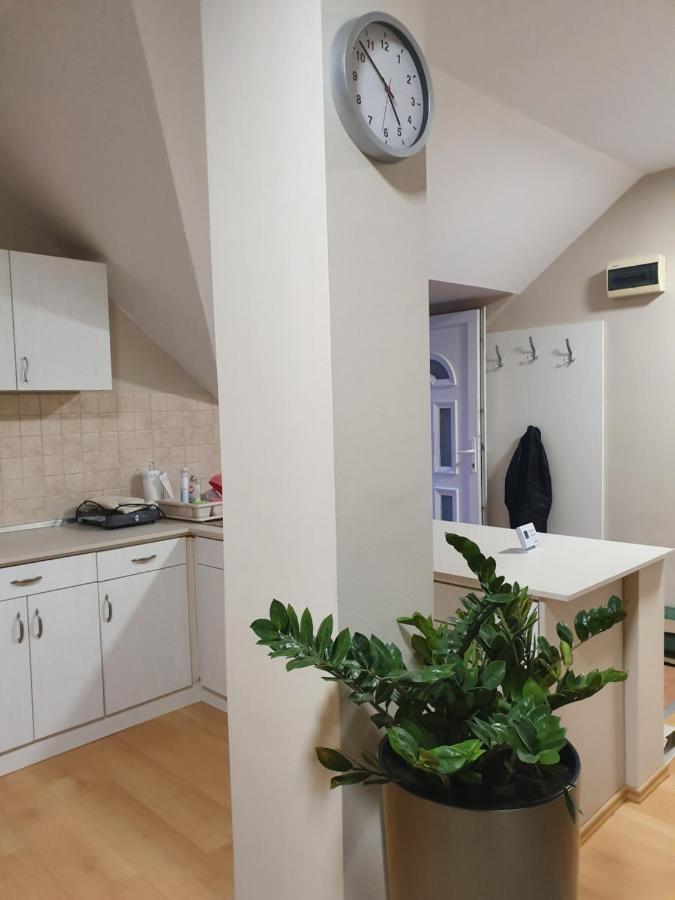 Bella Apartman Segedyn Zewnętrze zdjęcie