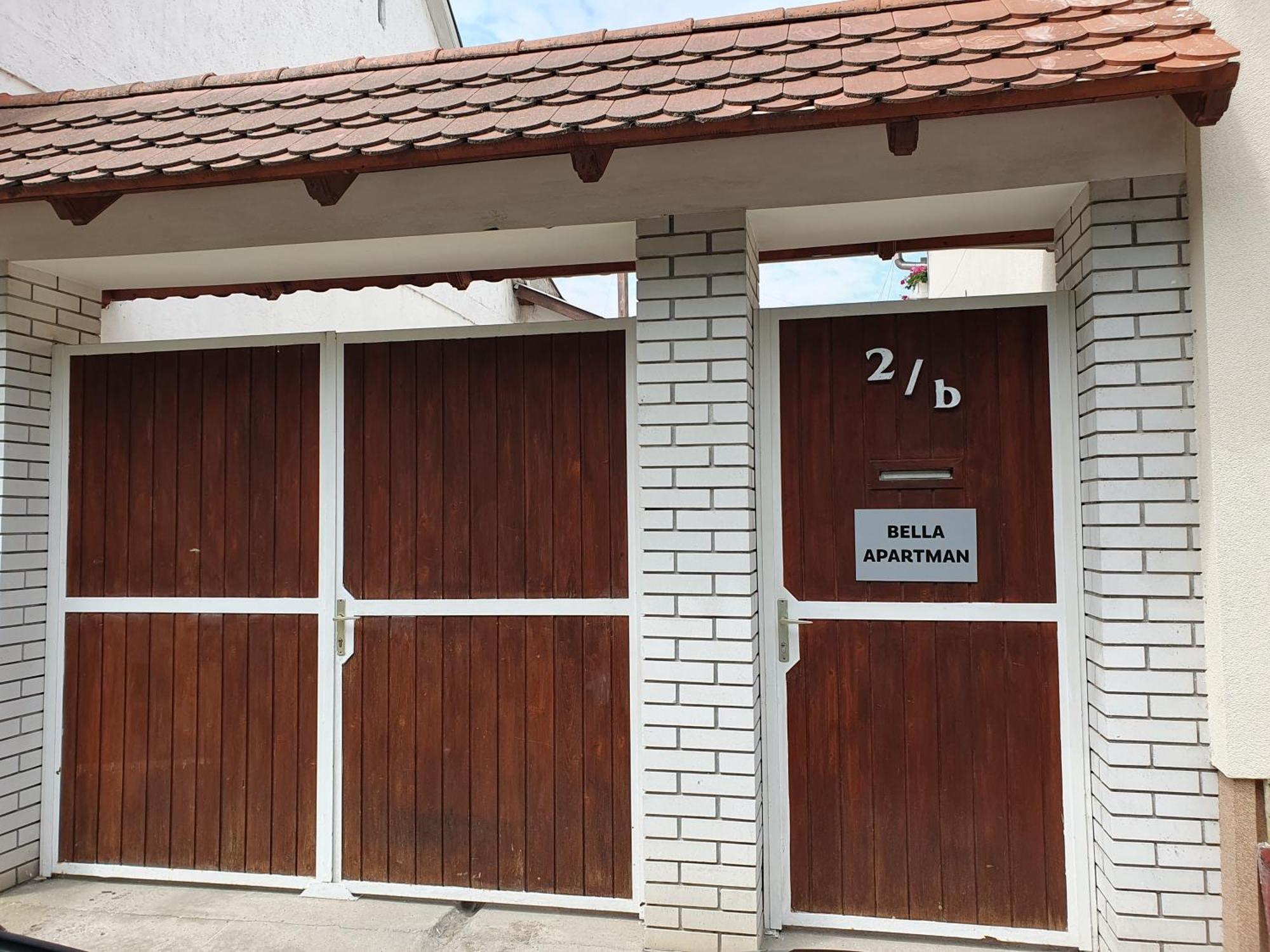 Bella Apartman Segedyn Zewnętrze zdjęcie